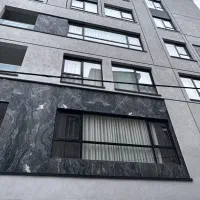 آپارتمان ۱۰۰ متر نامجو حیاط در اختیار