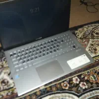 لپتاپ asusvivobook 15