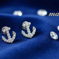 بیخ گوشی/گل گوش نقره|جواهرات|رباط‌کریم, رباط‌کریم|دیوار