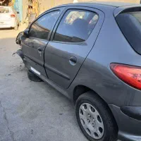 ماشین ۲۰۶ تصادفی