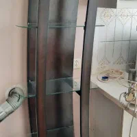 بوفه، سه عدد عسلی، بخاری ده هزار نو.