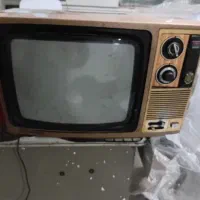 تلوزیون قدیمی سالم