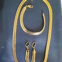 سرویس کارتیه رنگ ثابت ، ساعت ، تمیمه ی زیبا