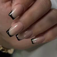 آموزش و خدمات کاشت ناخن با کمترین قیمت