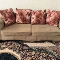 مبل ۷نفره|مبلمان خانگی و میز عسلی|شیراز, محراب|دیوار