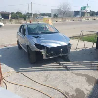 استخدام نیروی کار نقاش