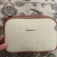 کیف کرم رنگ