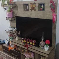 میز تلویزیون صحیح و سالم