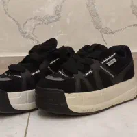 کتونی سایز ۴۰