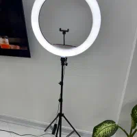 رینگ لایت + پایه ۲.۵ متری|دوربین عکاسی و فیلم‌برداری|مشهد, رضاشهر|دیوار