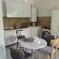 منزل مبله ویلایی لوکس ستارخان قدوسی|اجارهٔ کوتاهمدت ویلا و باغ|شیراز, تلخ داش|دیوار