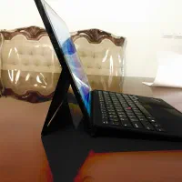 لپتاپ تبلت شو تاچ لنوو x1 gen8 تصویر 4k