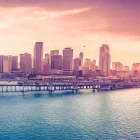 ۲۰۰ متری - مشارکت در ساخت