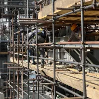 داربست بند و کمک داربست بند