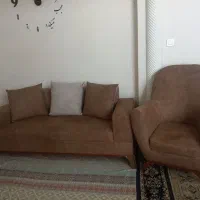 فروش ۲ دست مبل|مبلمان خانگی و میز عسلی|شیراز, نیستان|دیوار