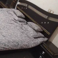 تخت و پاتختی ،سالم ،بدون شکستگی