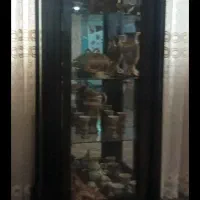 ویترین قهوه ای سوخته