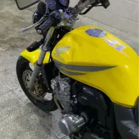 CB 400