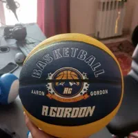 توپ بسکتبال