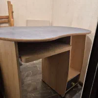میز تحریر با صندلی چرخدار