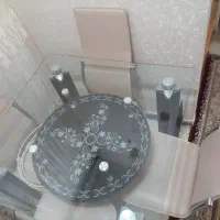 میز ناهار خوری ۴ نفره در حد نو|میز و صندلی غذاخوری|رشت, نخودچر|دیوار