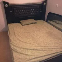 تخت دونفره