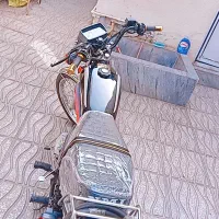 هندا ۲۰۰ در حد مدل ۹۴ مزایده ای