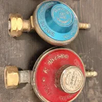 رگلاتور پرسی و شیر کپسول