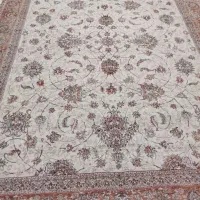 فرش گردویی کرمی 700شانه