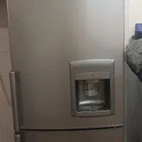 یخچال فریزر ال جی نوخریدار واقعی تماس گرفته شود|یخچال و فریزر|شاهین‌شهر, نظامی|دیوار