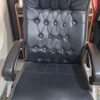 صندلی مدیریتی بزرگ