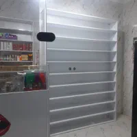 قفسه و ویترین