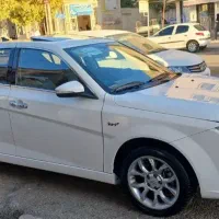 دنا پلاس توربو دنده ای سانروف ۹۸|خودرو سواری و وانت|ایلام, |دیوار