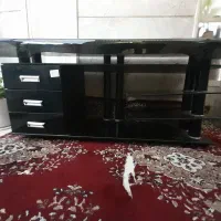 میز تلویزیون شیشه ای مقاوم زد ضربه