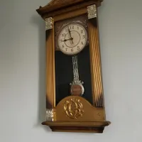 ساعت دیواری آویزدار طرح کلاسیک CITIZEN quartz سالم|ساعت دیواری و تزئینی|تهران, نیلوفر|دیوار