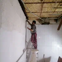 گچ کاری خورده کاری گچ لکه گیری گچبری  دیوار گچی