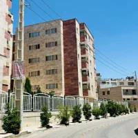 فروش اپارتمان 135 متری 2 خواب در پیرنیا
