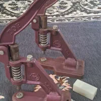 دستگاه پرس دکمه زن