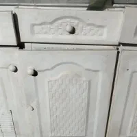 کابینت و گاز و تلویزیون