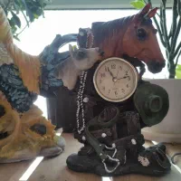 مجسمه های دکوری پلی استر قابل شستشو