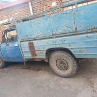 وانت نیسان مدل ۱۳۶۳