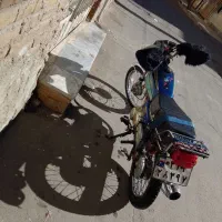 موتور هندا.  اسب زین شده. بسیار سالم.