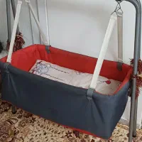 انواعی لباس نو دخترانه گهواره تشک تعویض پوشک و..|اسباب و اثاث بچه|تبریز, |دیوار