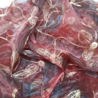 پرده توری گل برجسته