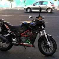 بنلی ۲۵۰ تک سند دست اول بسیار‌ تمیز و کم‌کارکرد