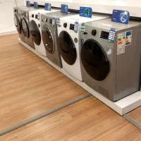 جهیزیه میخری جاروبرقی وپول نقدهدیه میبری فرصت کمه|یخچال و فریزر|بروجرد, |دیوار