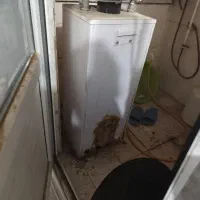 آبکرمکن پوسیدگی و  نشتی داره