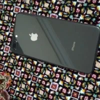 گوشی iPhone 8plus256معاوضه با اندروید