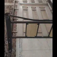 تخت فلزی کاملا سالم