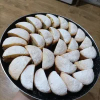 کیک و شیرینی خانگی